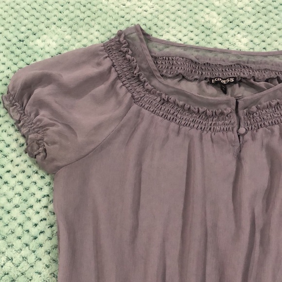 Express Gray Ruffle Blouse! - Picture 4 of 6
